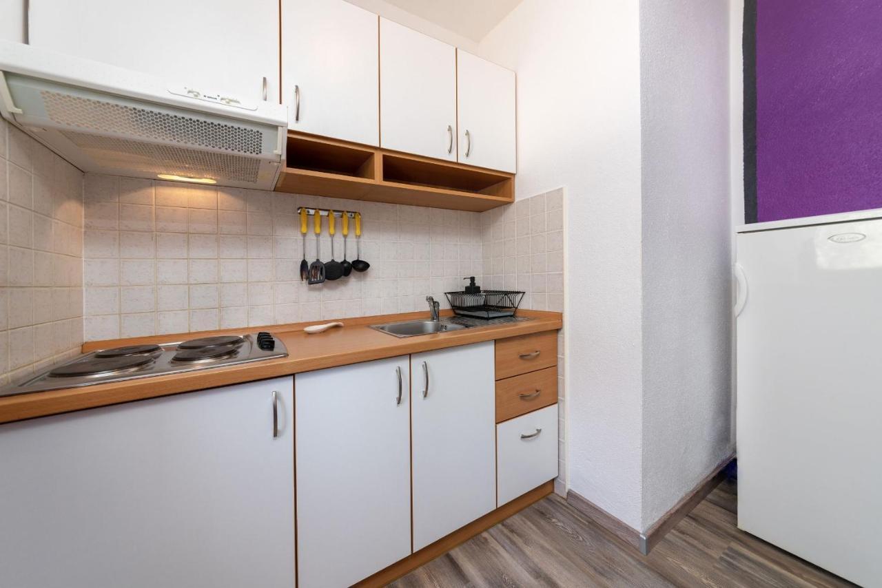 Apartments Miri 弗尔萨尔 外观 照片