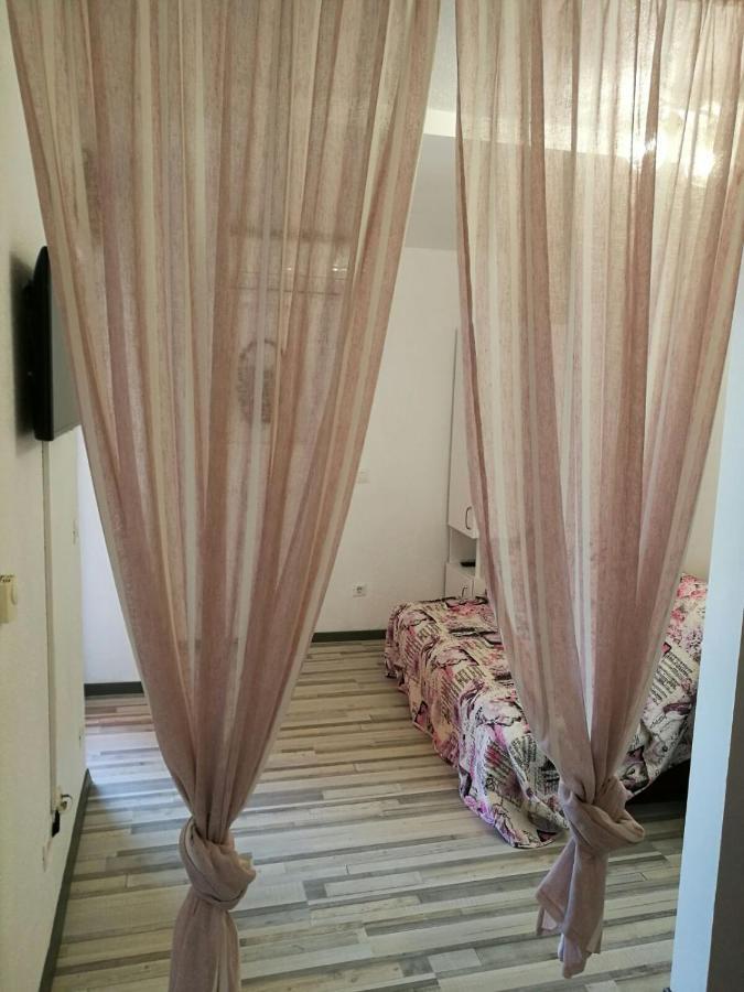 Apartments Miri 弗尔萨尔 外观 照片